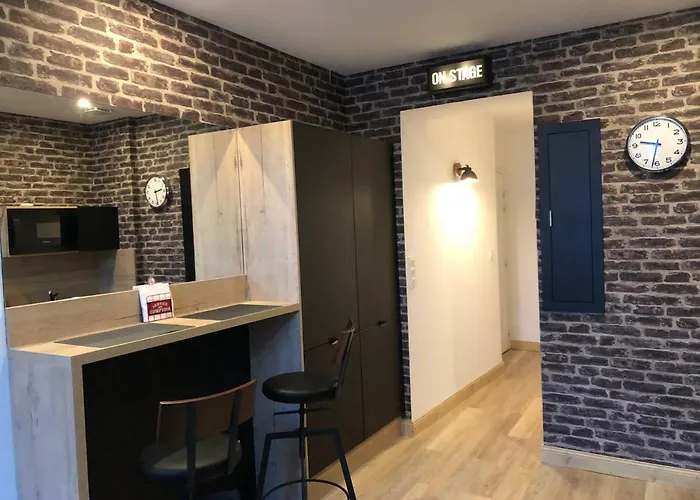 Les Maisons Du Périgord Coté Malpas * Terrasson